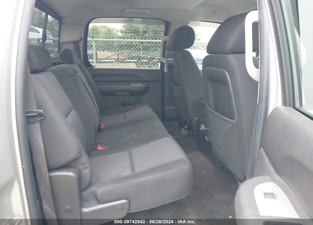 2010 CHEVROLET SILVERADO 1500 LT VIN: 3GCRKSE30AG282850