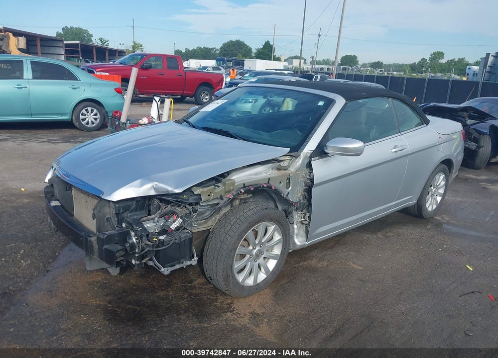 2012 CHRYSLER 200 TOURING VIN: 1C3BCBEG5CN246118