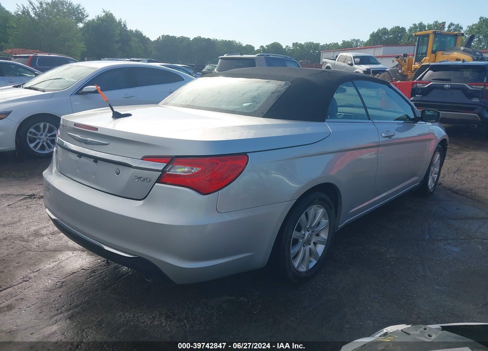 2012 CHRYSLER 200 TOURING VIN: 1C3BCBEG5CN246118
