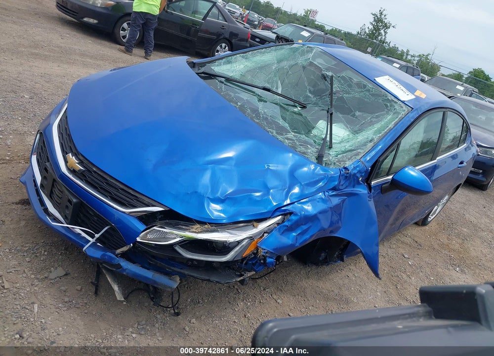 2016 CHEVROLET CRUZE LT AUTO VIN: 1G1BE5SM2G7243004