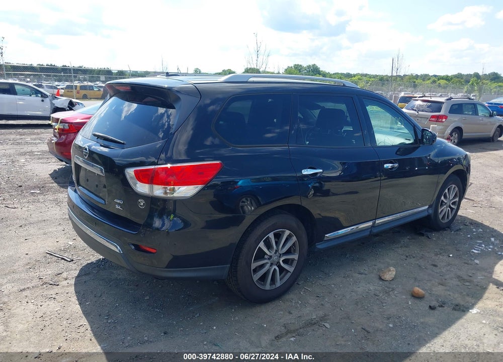 2015 NISSAN PATHFINDER SL VIN: 5N1AR2MM4FC659687