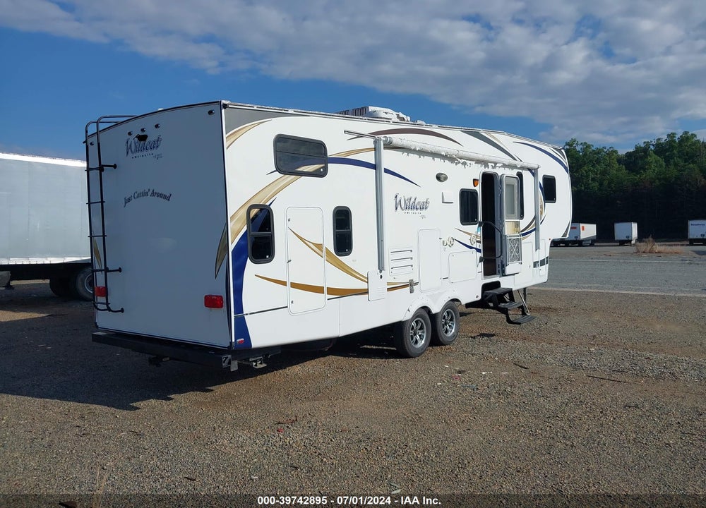 2012 FOREST RIVER WILDCAT 312BHX VIN: 4X4FWCG23CV025817