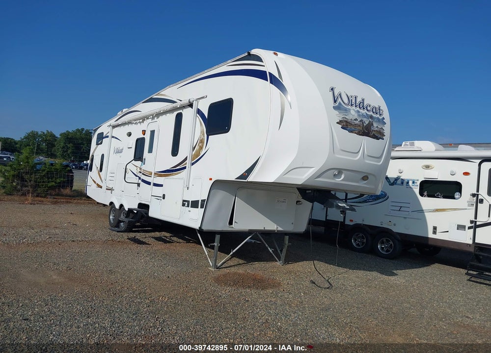 2012 FOREST RIVER WILDCAT 312BHX VIN: 4X4FWCG23CV025817