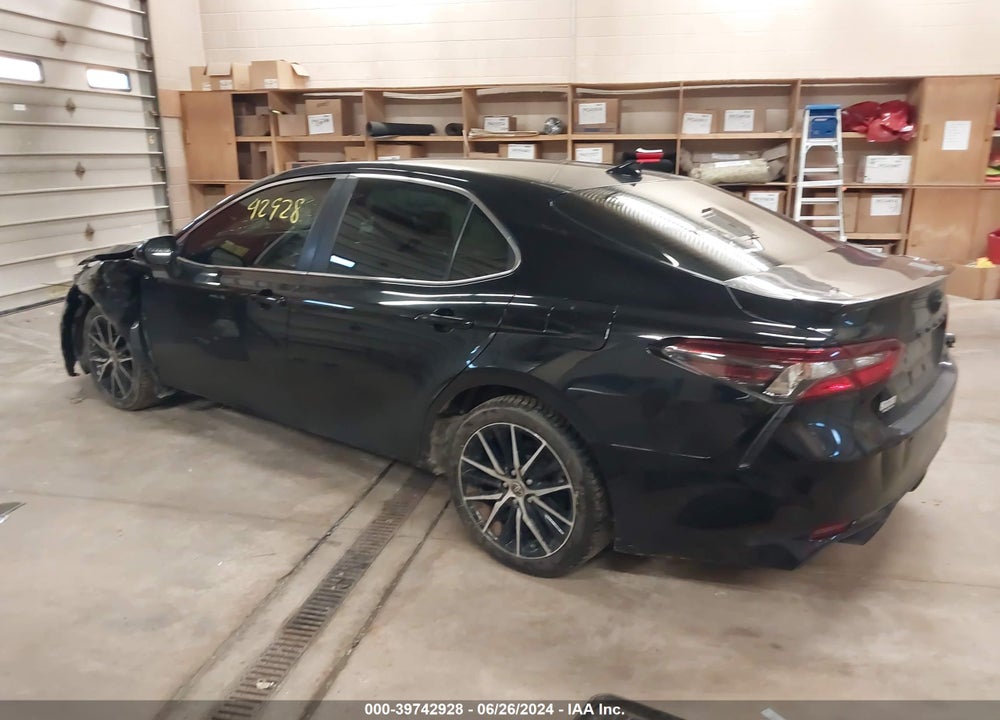 2022 TOYOTA CAMRY SE VIN: 4T1T11AK8NU633955