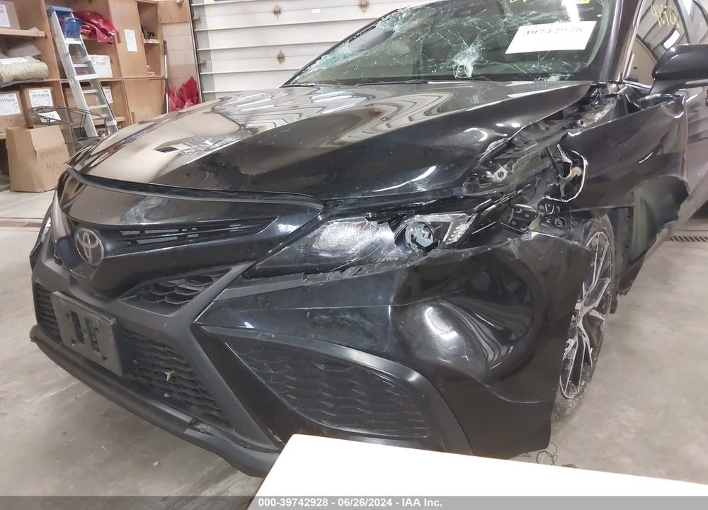 2022 TOYOTA CAMRY SE VIN: 4T1T11AK8NU633955