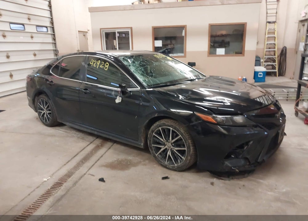 2022 TOYOTA CAMRY SE VIN: 4T1T11AK8NU633955