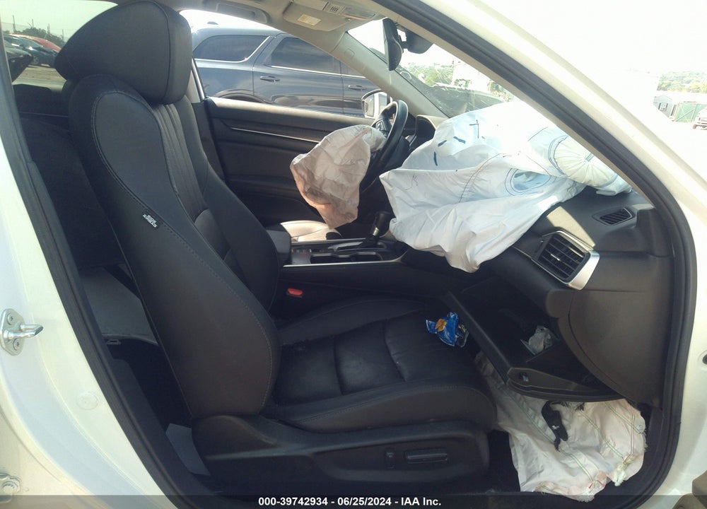 2021 HONDA ACCORD EX-L VIN: 1HGCV1F53MA012104