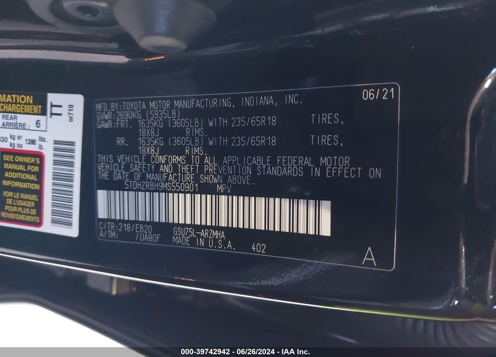 2021 TOYOTA HIGHLANDER XLE VIN: 5TDHZRBH9MS550901