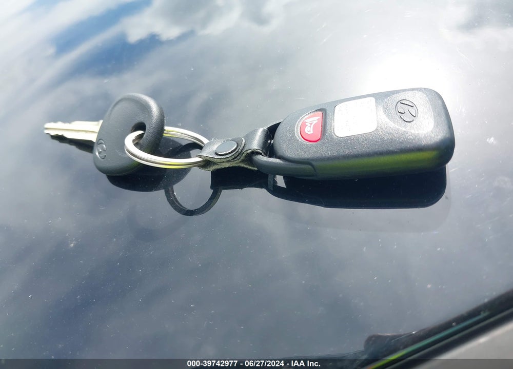 2019 HYUNDAI ELANTRA SEL VIN: KMHD84LF7KU814252