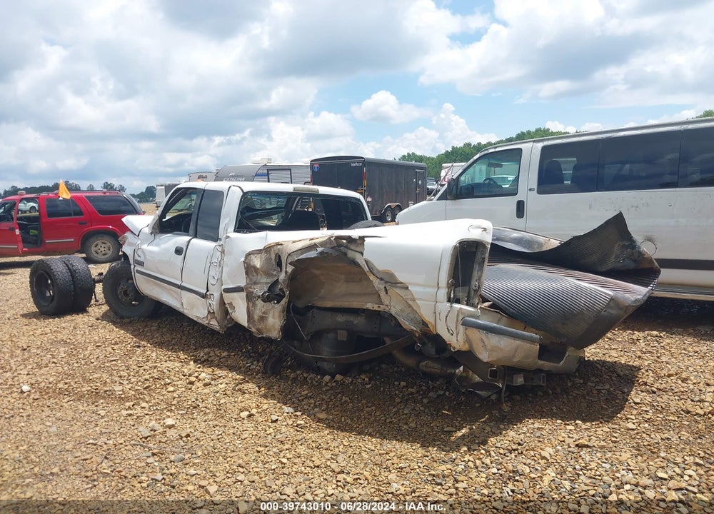 1999 DODGE RAM 3500 ST VIN: 1B7MC3367XJ616907