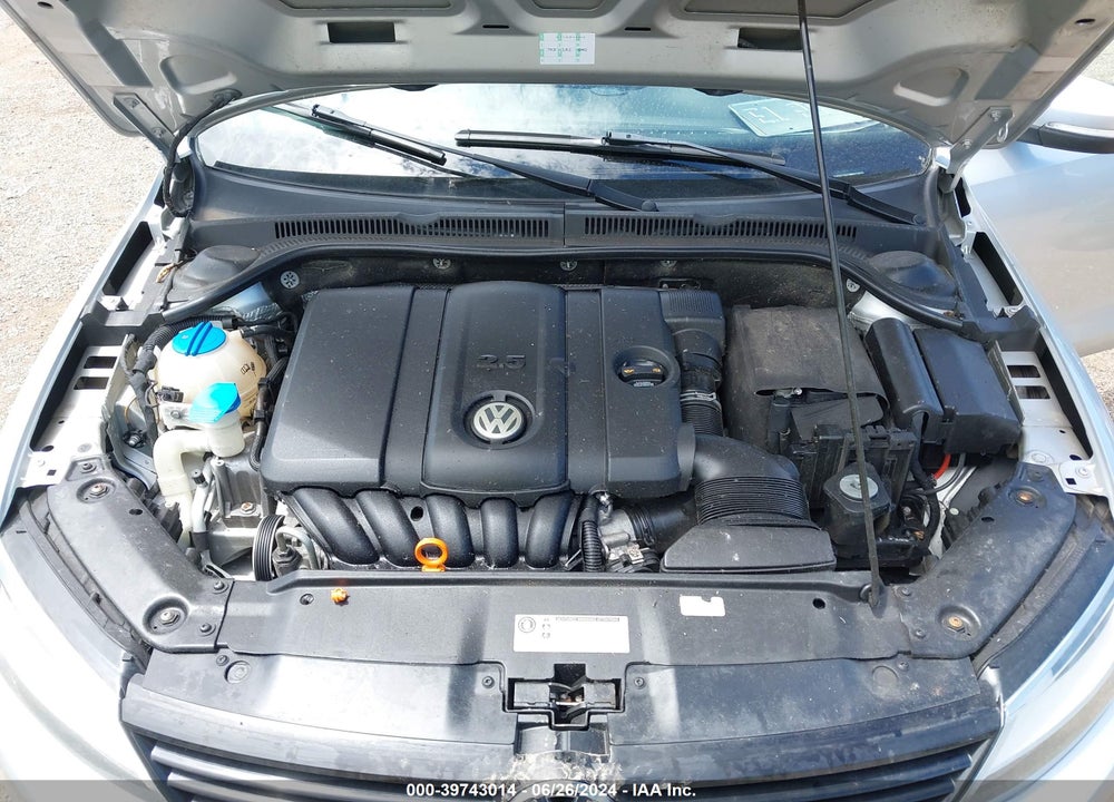 2011 VOLKSWAGEN JETTA 2.5L SE VIN: 3VWDZ7AJ7BM320498