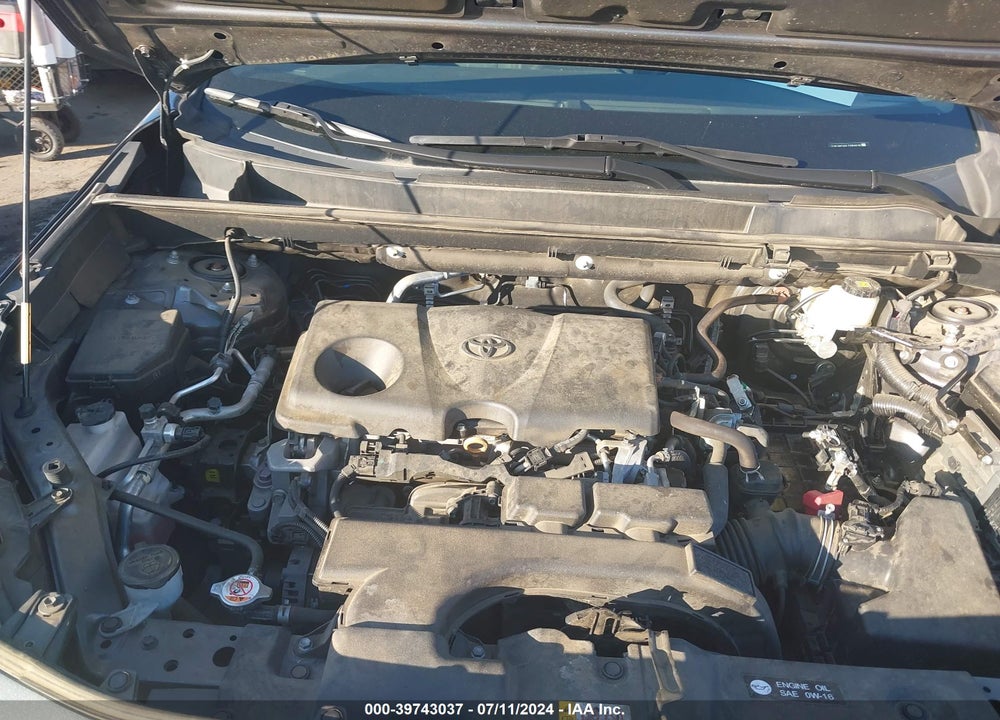 2020 TOYOTA RAV4 XLE VIN: 2T3P1RFV0LC084616