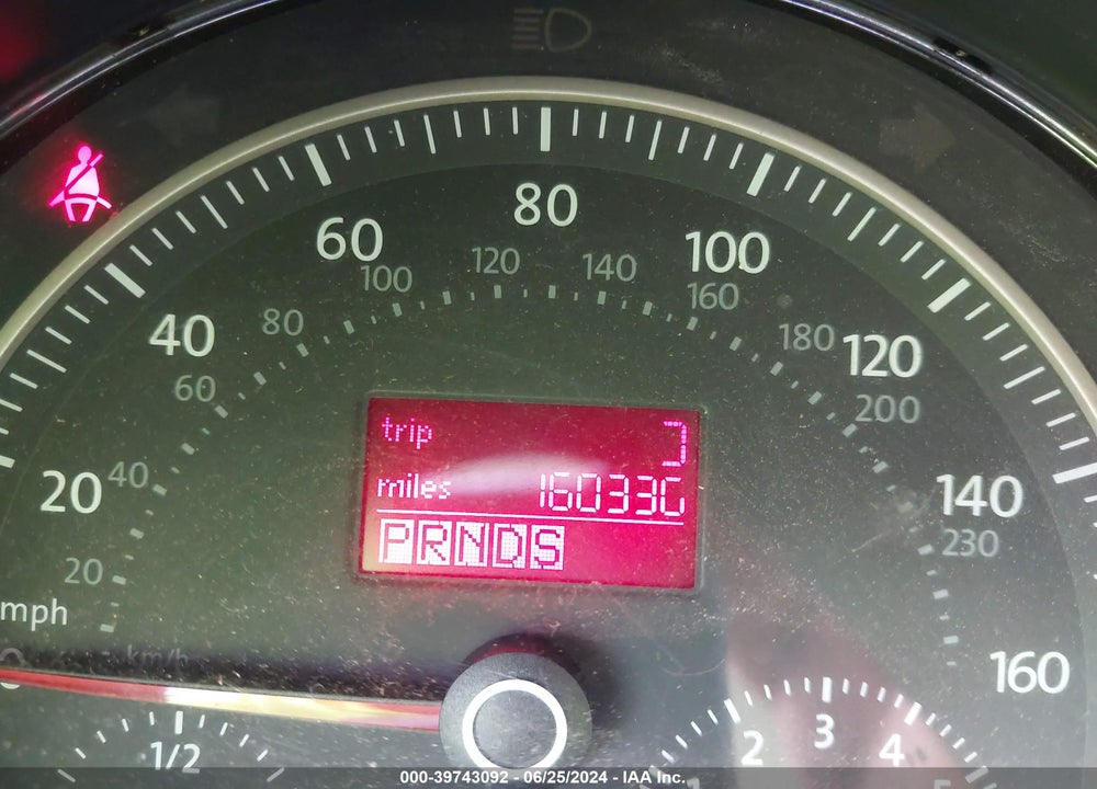 2008 VOLKSWAGEN NEW BEETLE S VIN: 3VWPW31C98M513213