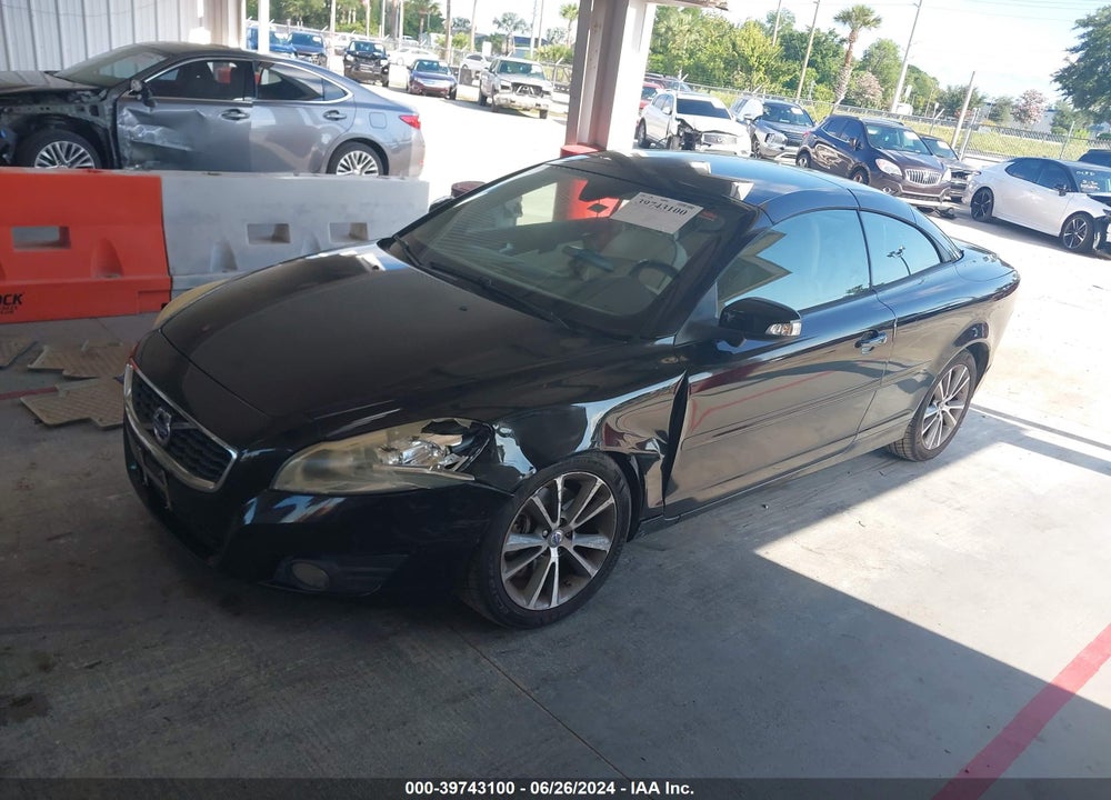 2011 VOLVO C70 T5 VIN: YV1672MC9BJ116875