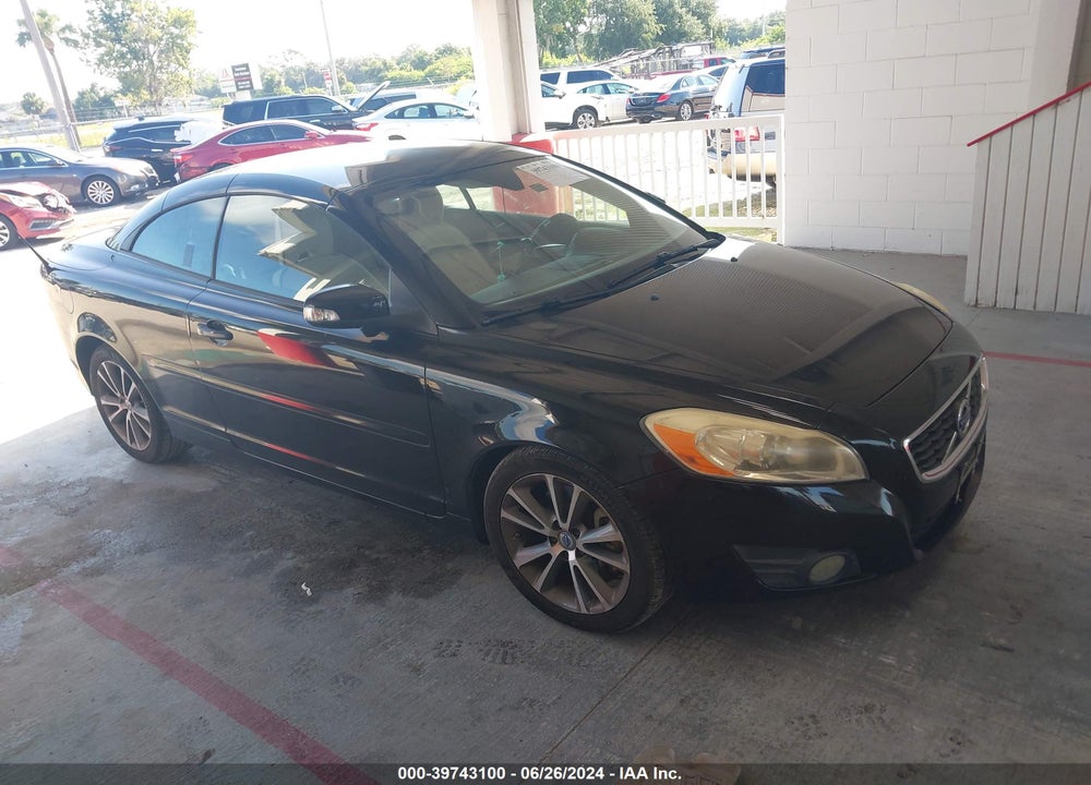 2011 VOLVO C70 T5 VIN: YV1672MC9BJ116875