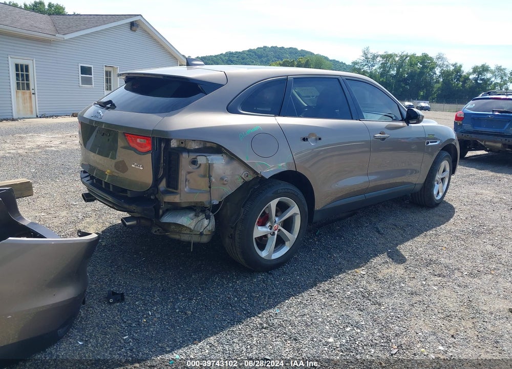 2017 JAGUAR F-PACE 35T PREMIUM VIN: SADCJ2BV1HA082541