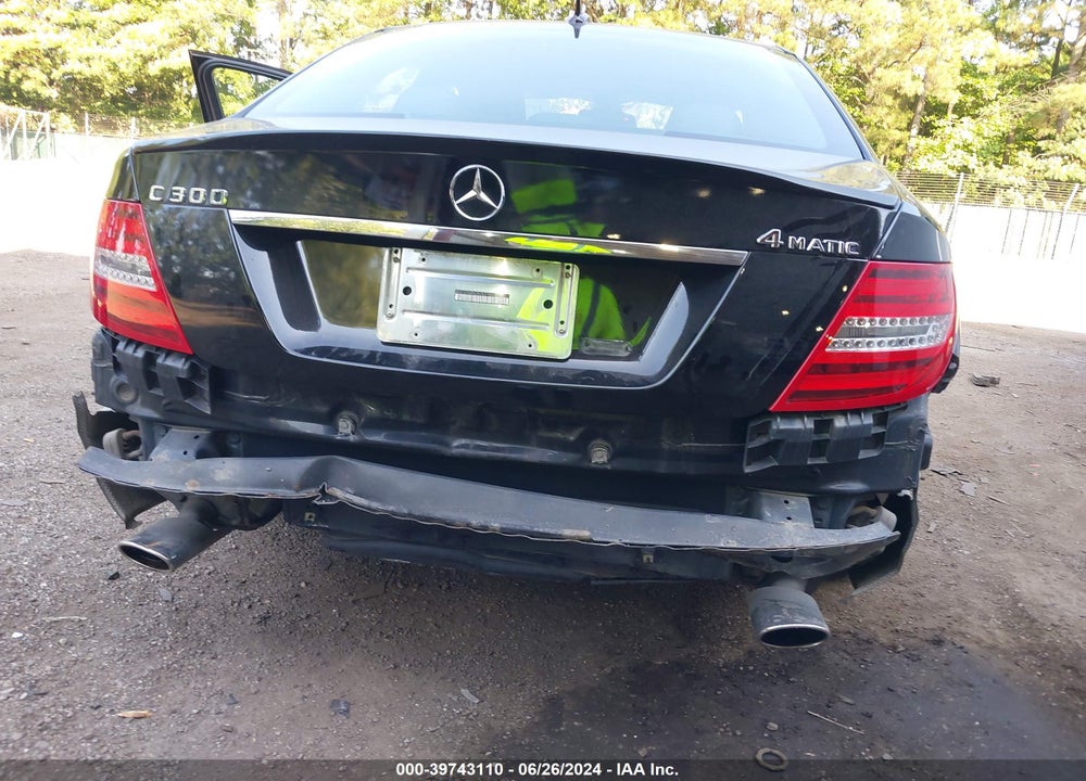 2013 MERCEDES-BENZ C 300 LUXURY 4MATIC/SPORT 4MATIC VIN: WDDGF8AB5DR283790