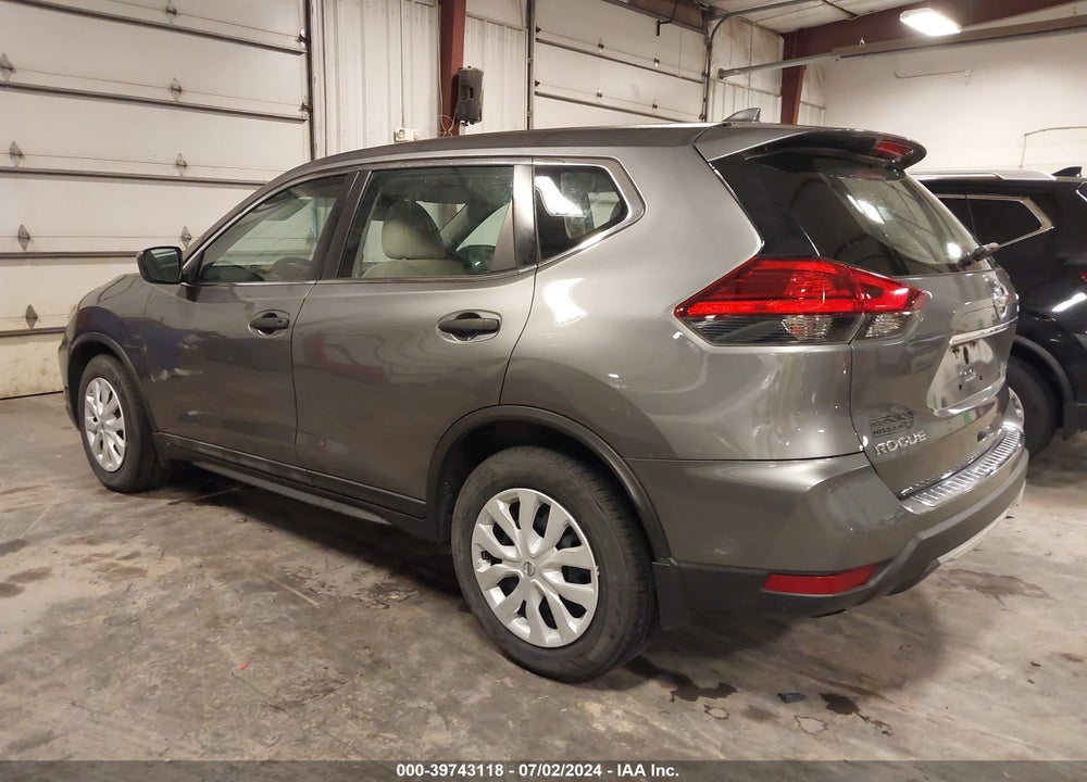 2017 NISSAN ROGUE S VIN: 5N1AT2MTXHC780820
