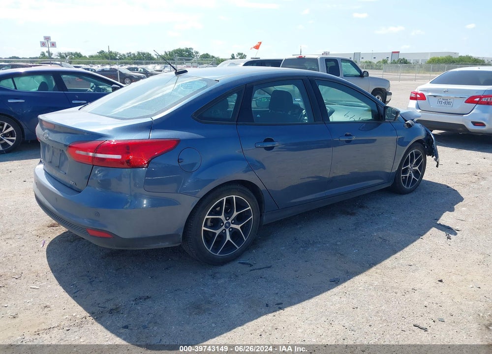 2018 FORD FOCUS SEL VIN: 1FADP3H25JL302264
