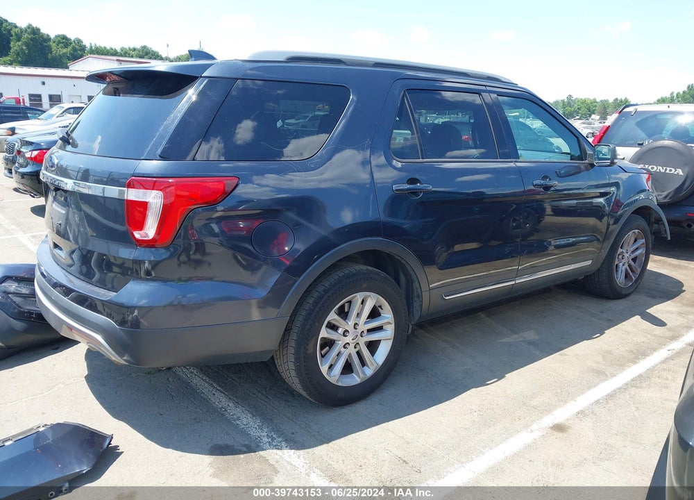 2017 FORD EXPLORER XLT VIN: 1FM5K7D87HGE32723