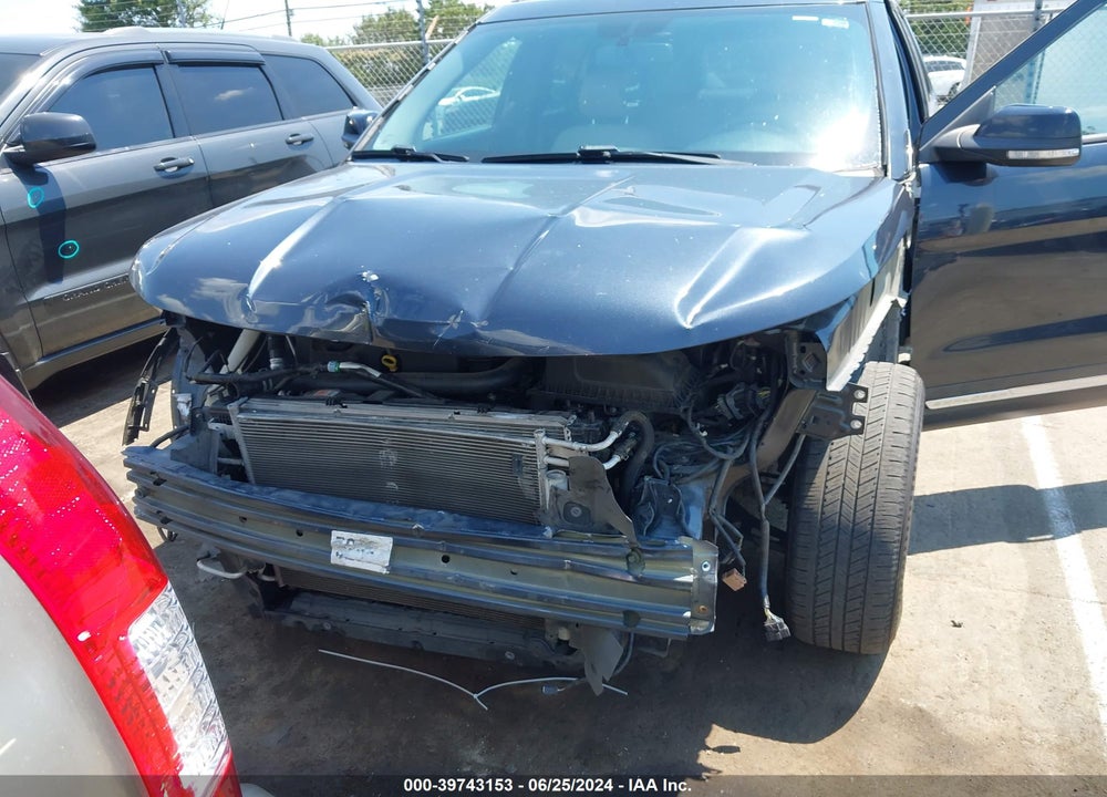 2017 FORD EXPLORER XLT VIN: 1FM5K7D87HGE32723