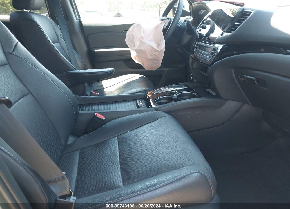 2019 HONDA PASSPORT ELITE VIN: 5FNYF8H0XKB030146