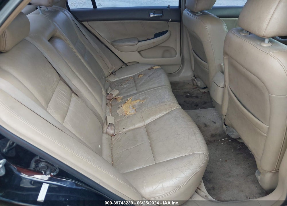 2003 HONDA ACCORD 3.0 EX VIN: 1HGCM66533A094379