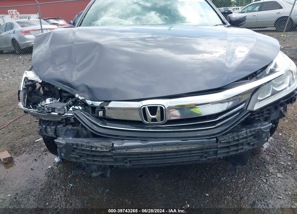 2017 HONDA ACCORD VIN: 1HGCR2F31HA098916
