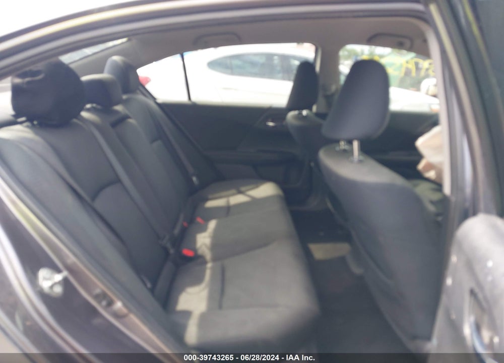 2017 HONDA ACCORD VIN: 1HGCR2F31HA098916