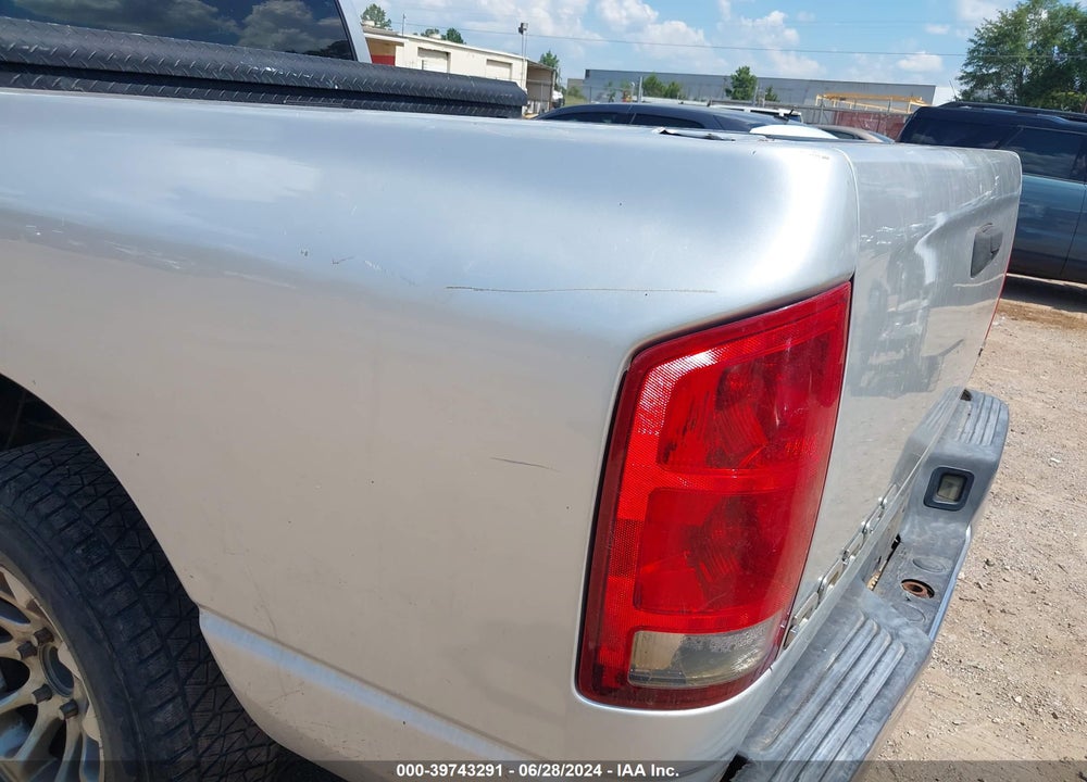 2005 DODGE RAM 1500 SLT/LARAMIE VIN: 1D7HA18N85J573290