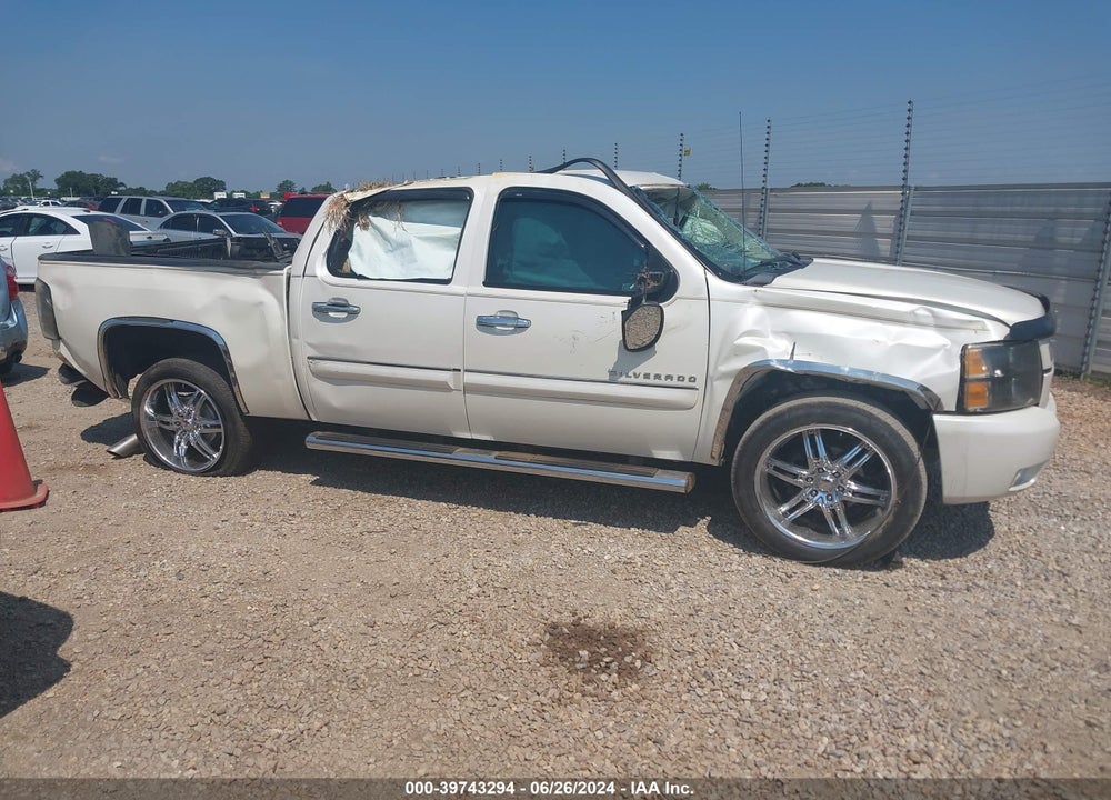 2012 CHEVROLET SILVERADO 1500 LTZ VIN: 3GCPCTE03CG136901