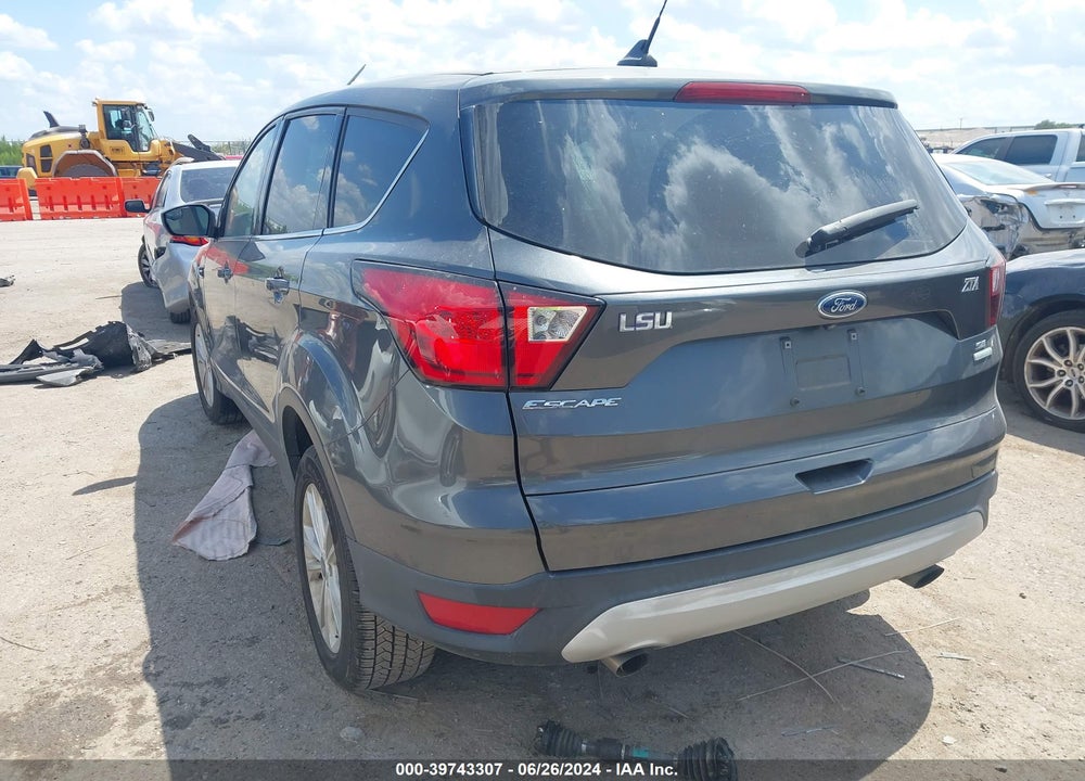 2019 FORD ESCAPE SE VIN: 1FMCU0GD7KUB57641