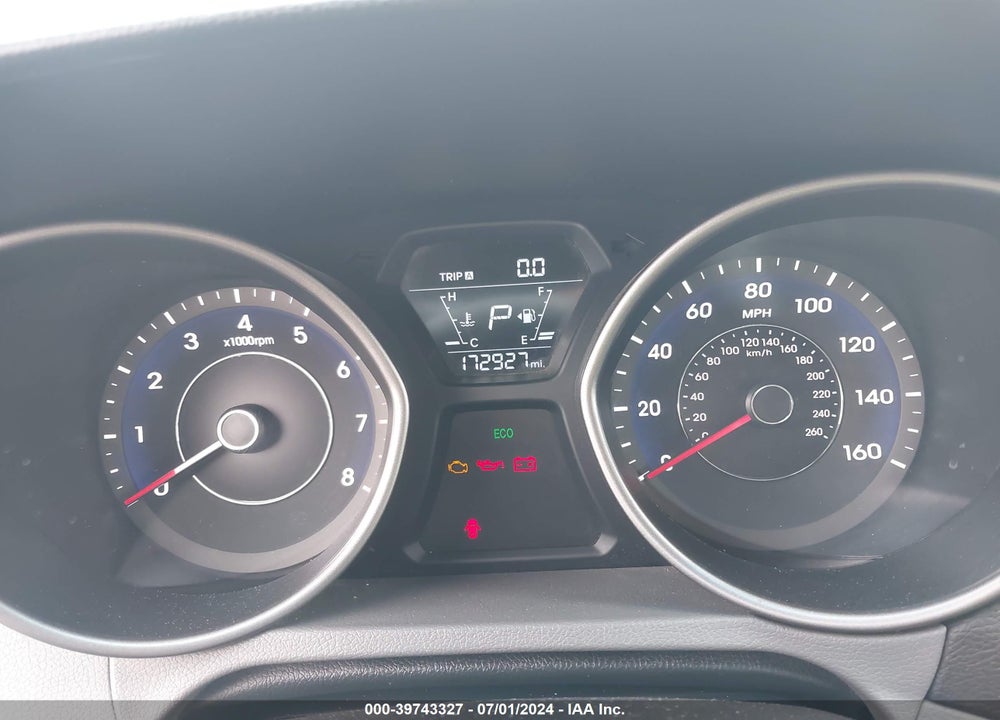 2015 HYUNDAI ELANTRA SE VIN: 5NPDH4AE1FH580379