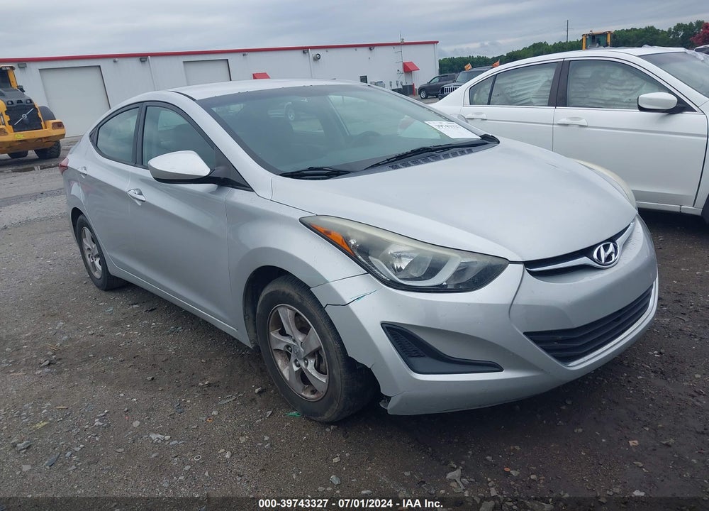 2015 HYUNDAI ELANTRA SE VIN: 5NPDH4AE1FH580379
