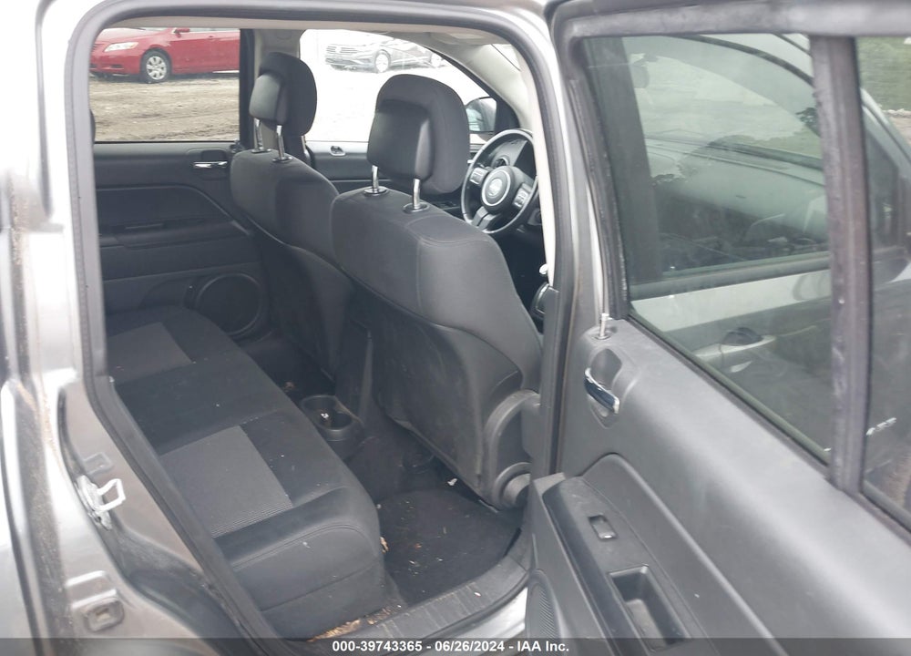 2012 JEEP COMPASS LATITUDE VIN: 1C4NJDEBXCD633073