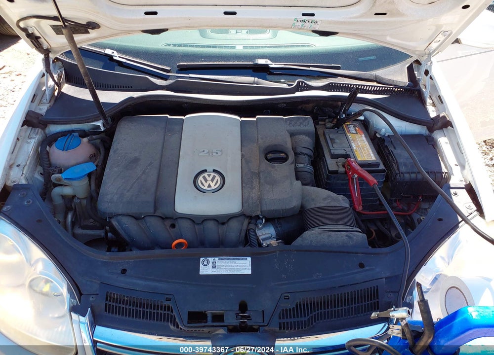 2009 VOLKSWAGEN JETTA VIN: 3VWHM71K69M096353