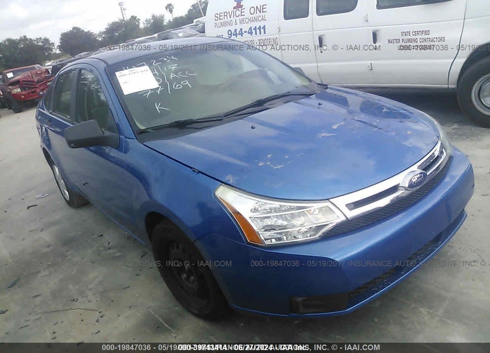 2011 FORD FOCUS S VIN: 1FAHP3EN6BW174925