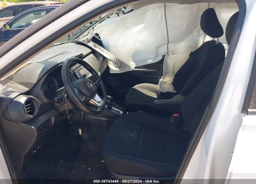 2021 NISSAN KICKS S XTRONIC CVT VIN: 3N1CP5BV2ML545739