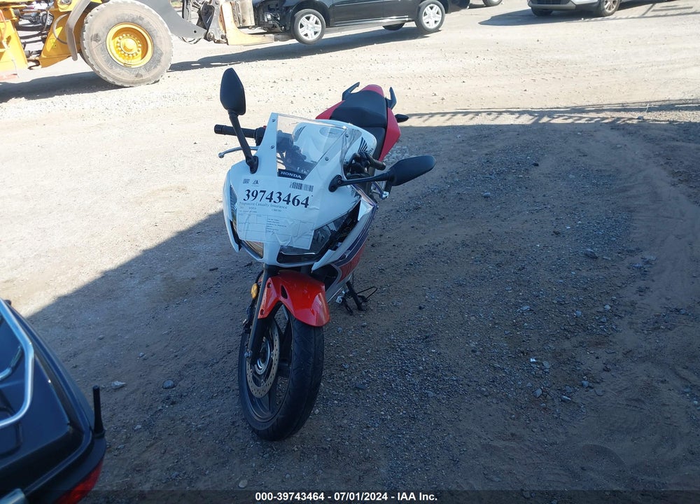 2015 HONDA CBR300 RA VIN: MLHNC5159F5100868