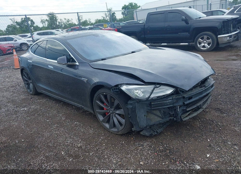 2016 TESLA MODEL S 90D/P100D/P85D/P90D VIN: 5YJSA1E47GF131204