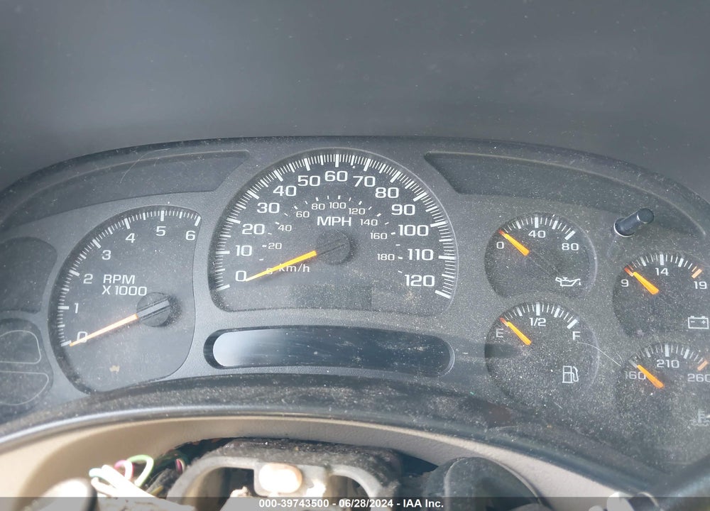 2003 CHEVROLET SUBURBAN 1500 LS VIN: 3GNEC16Z73G232420