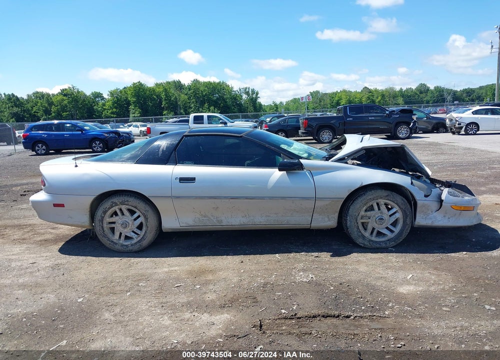 1995 CHEVROLET CAMARO VIN: 2G1FP22S9S2229173