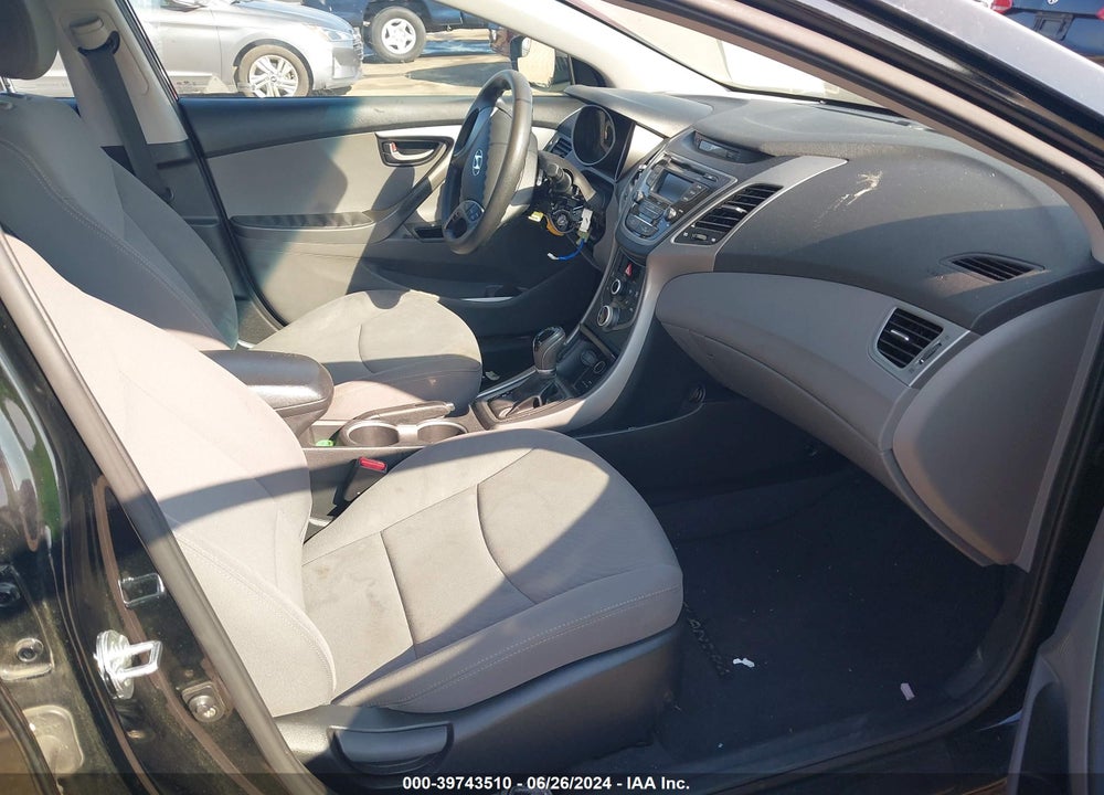 2014 HYUNDAI ELANTRA SE VIN: KMHDH4AE9EU134853