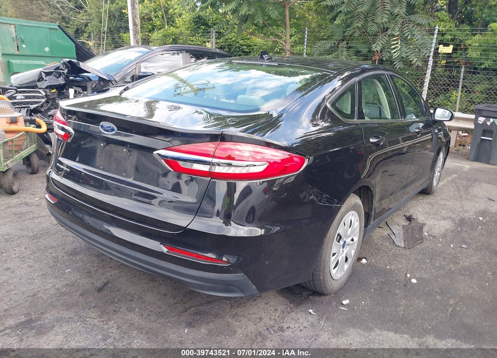 2020 FORD FUSION S VIN: 3FA6P0G75LR228384