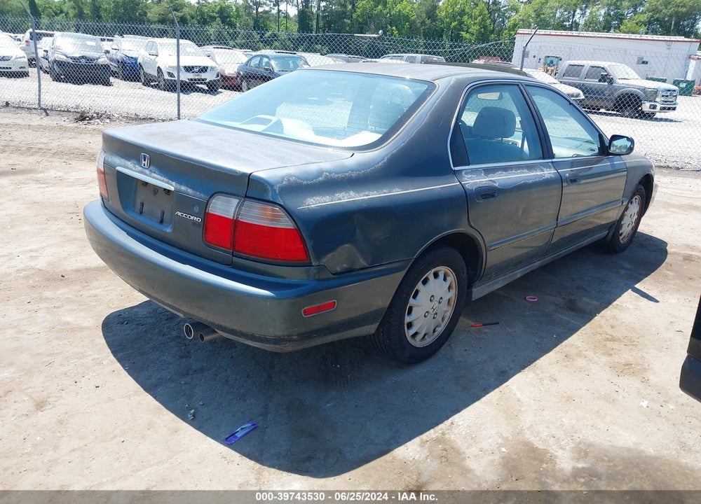 1997 HONDA ACCORD EX VIN: 1HGCD5651VA210725