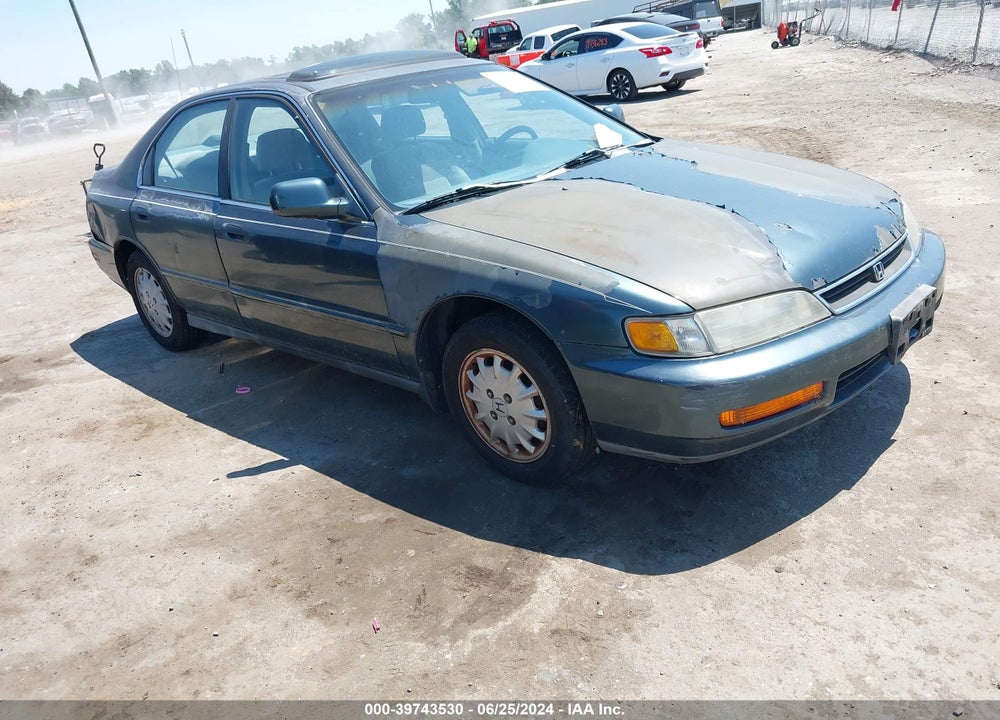 1997 HONDA ACCORD EX VIN: 1HGCD5651VA210725