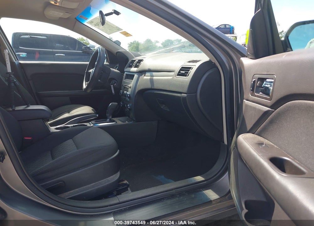 2010 FORD FUSION SE VIN: 3FAHP0HA6AR377631