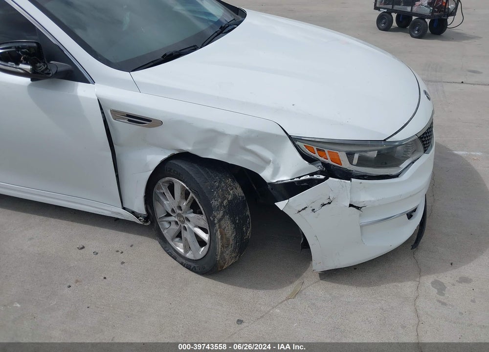 2018 KIA OPTIMA LX VIN: 5XXGT4L34JG201287