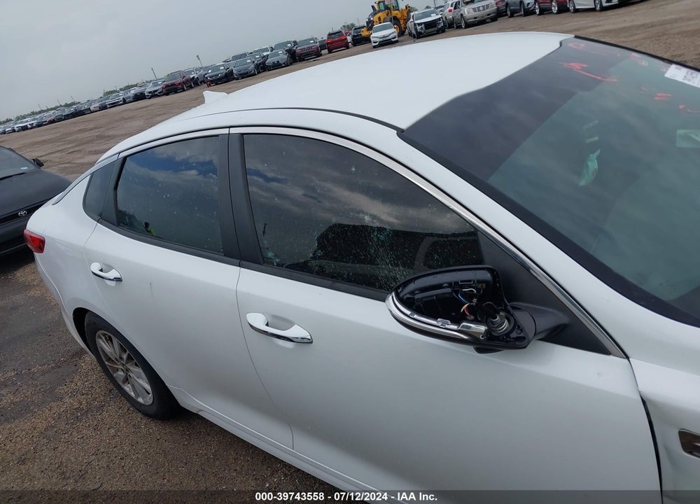 2018 KIA OPTIMA LX VIN: 5XXGT4L34JG201287