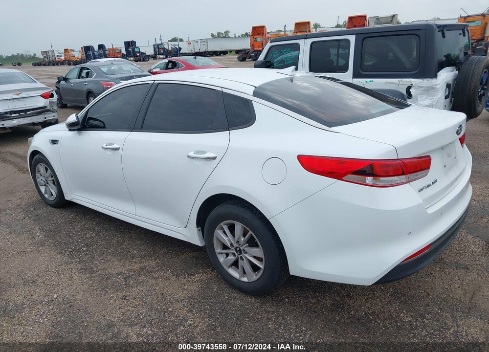2018 KIA OPTIMA LX VIN: 5XXGT4L34JG201287